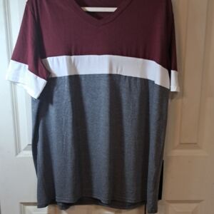 Colorblock V-Neck T-Shirt